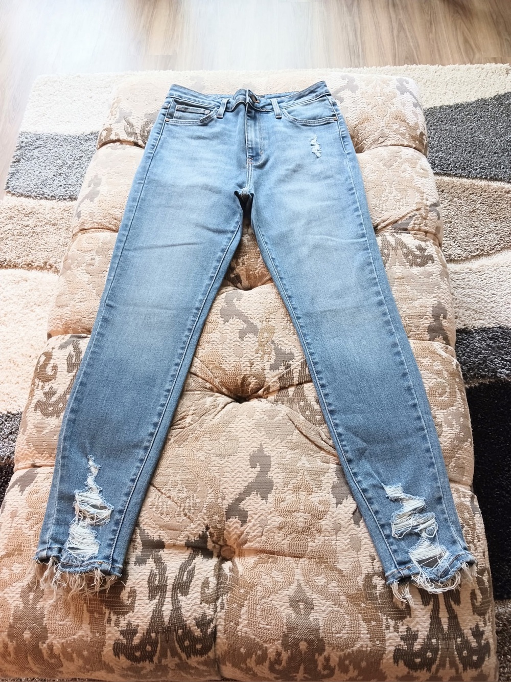 Just Black Denim Jeans/Just Black Denim Ripped Frayed Hem Skinny Jean